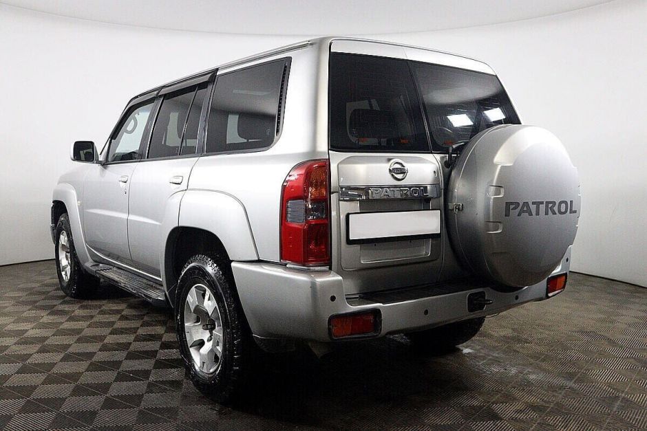 Nissan Patrol 3.0 АКПП, 2007, 196 000 км фото 3