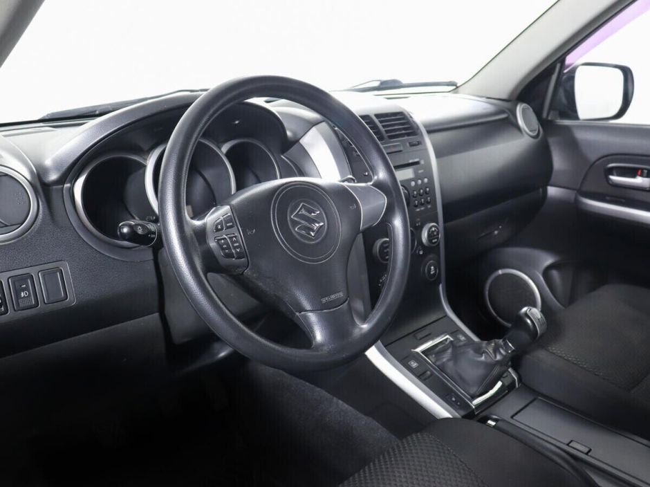 Suzuki Grand Vitara 2.4 МКПП, 2011, 143 000 км фото 5