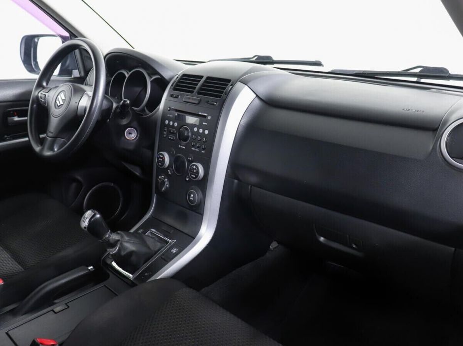 Suzuki Grand Vitara 2.4 МКПП, 2011, 143 000 км фото 8