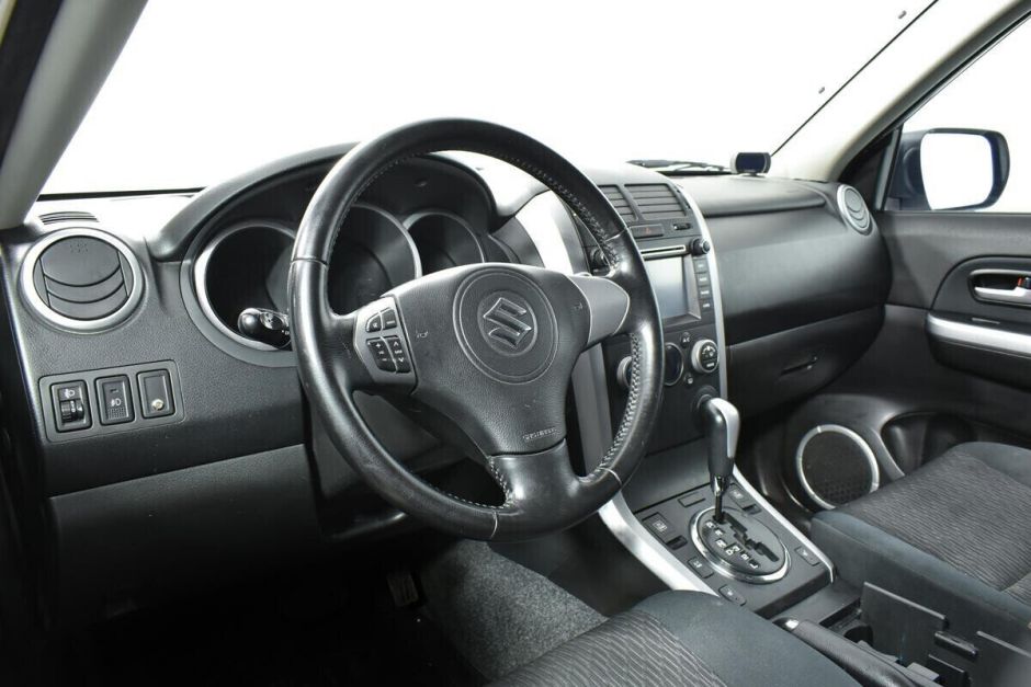 Suzuki Grand Vitara 2.4 АКПП, 2012, 133 000 км фото 5