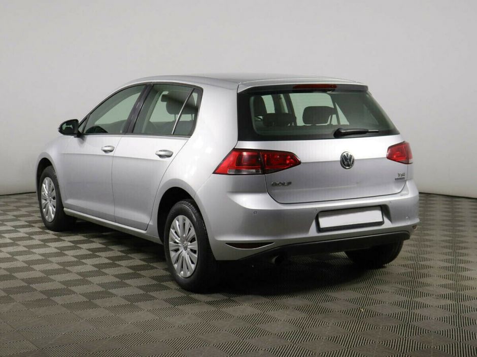 Volkswagen Golf 1.2 РКПП, 2012, 131 000 км фото 3