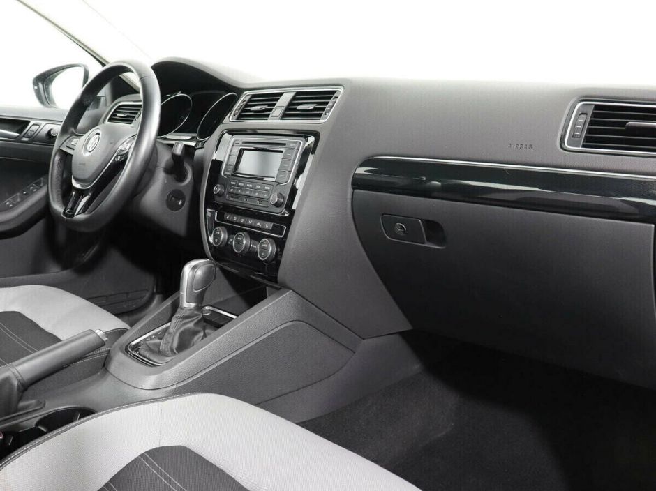 Volkswagen Jetta 1.4 РКПП, 2016, 93 000 км фото 6