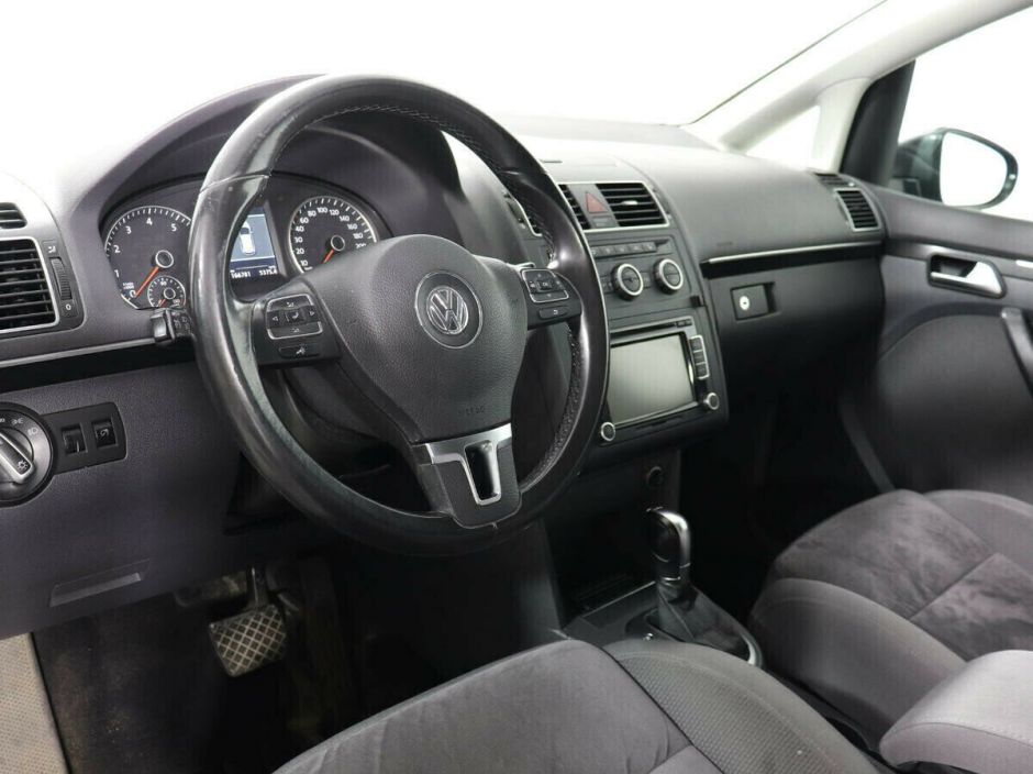 Volkswagen Touran 1.4 РКПП, 2014, 110 000 км фото 8