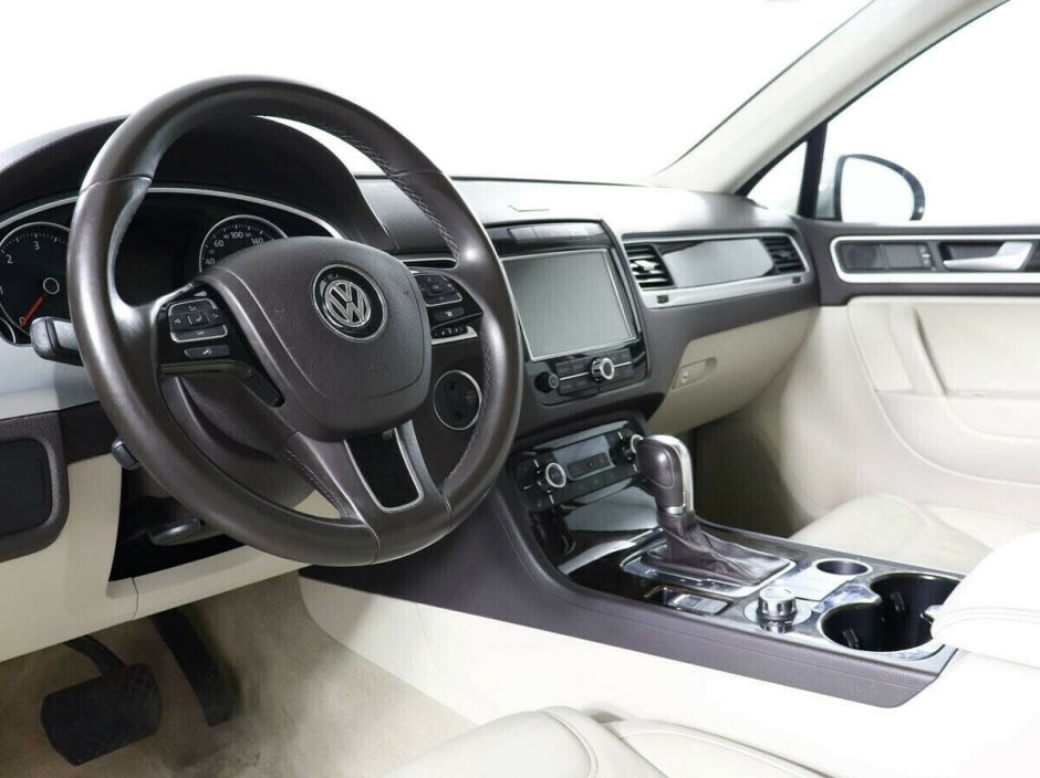 Volkswagen Touareg 3.0 АКПП, 2012, 138 000 км фото 7