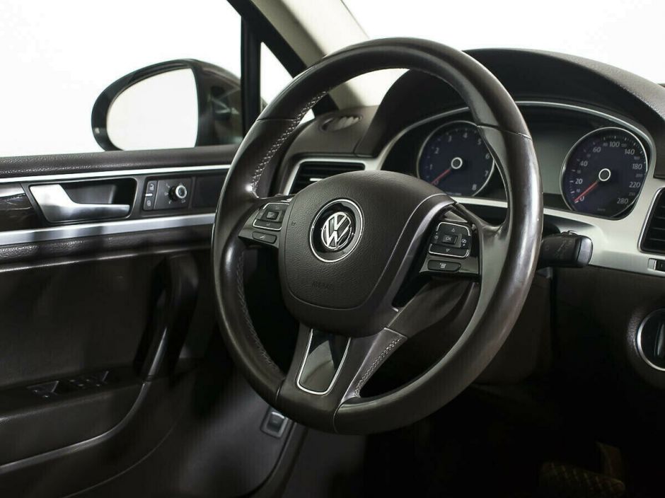 Volkswagen Touareg 3.6 АКПП, 2013, 123 000 км фото 7