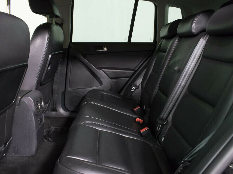 Volkswagen Tiguan 2.0 АКПП, 2011, 158 000 км фото 9