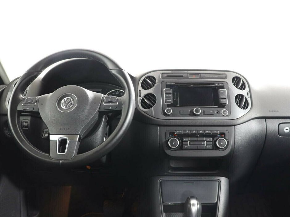 Volkswagen Tiguan 2.0 АКПП, 2012, 134 000 км фото 5