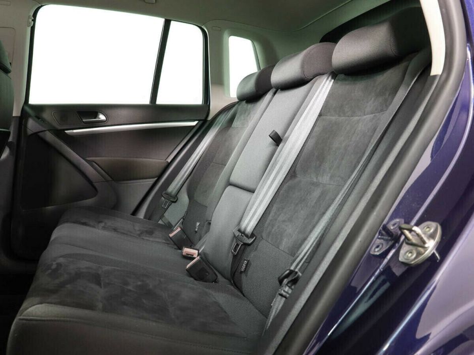 Volkswagen Tiguan 2.0 АКПП, 2012, 138 000 км фото 9