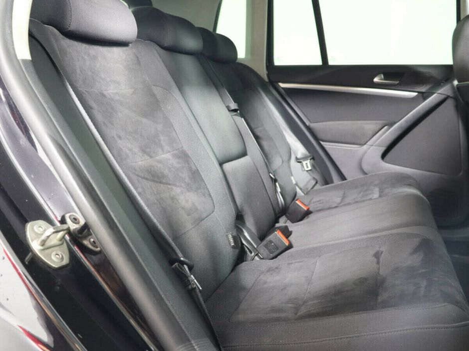 Volkswagen Tiguan 2.0 АКПП, 2015, 107 000 км фото 9