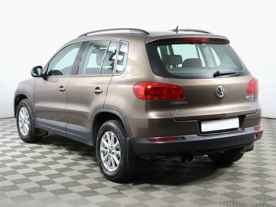 Volkswagen Tiguan 2.0 АКПП, 2012, 140 000 км фото 4