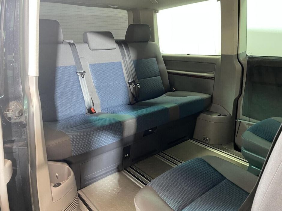 Volkswagen Multivan 3.2 АКПП, 2007, 197 000 км фото 9