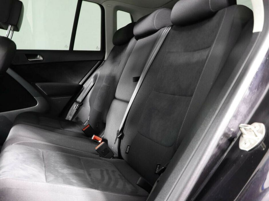Volkswagen Tiguan 2.0 АКПП, 2012, 135 000 км фото 5