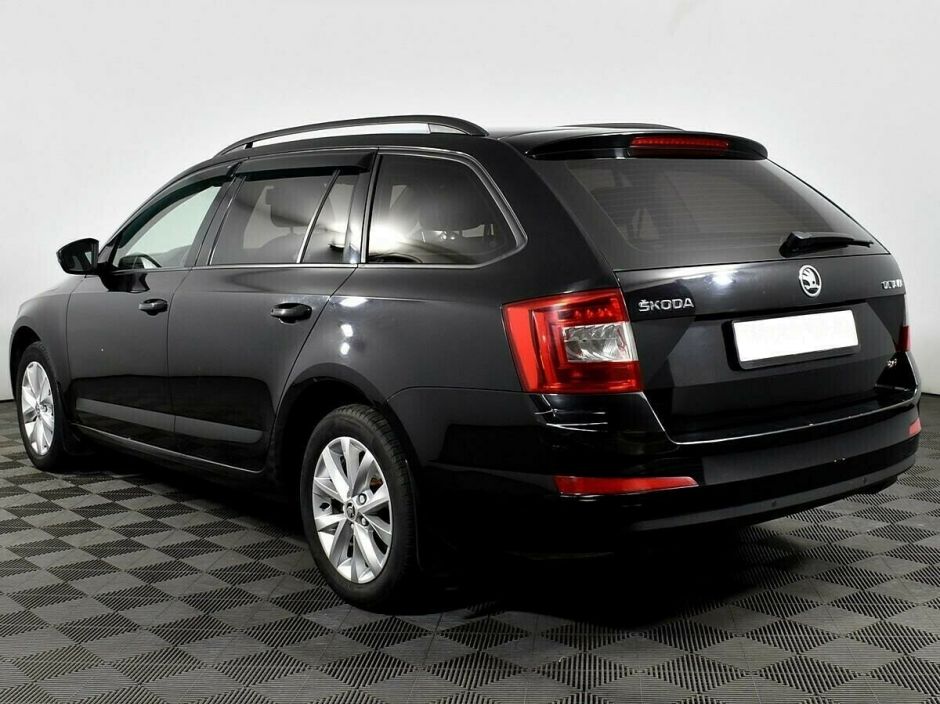 Skoda Octavia 1.8 РКПП, 2015, 105 000 км фото 4
