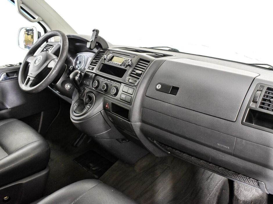 Volkswagen Multivan 2.0 РКПП, 2010, 168 000 км фото 6