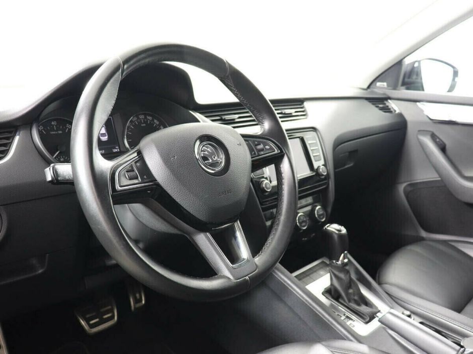 Skoda Octavia 1.8 РКПП, 2016, 87 000 км фото 9