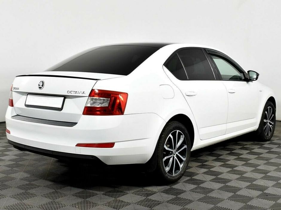 Skoda Octavia 1.8 РКПП, 2016, 83 000 км фото 3