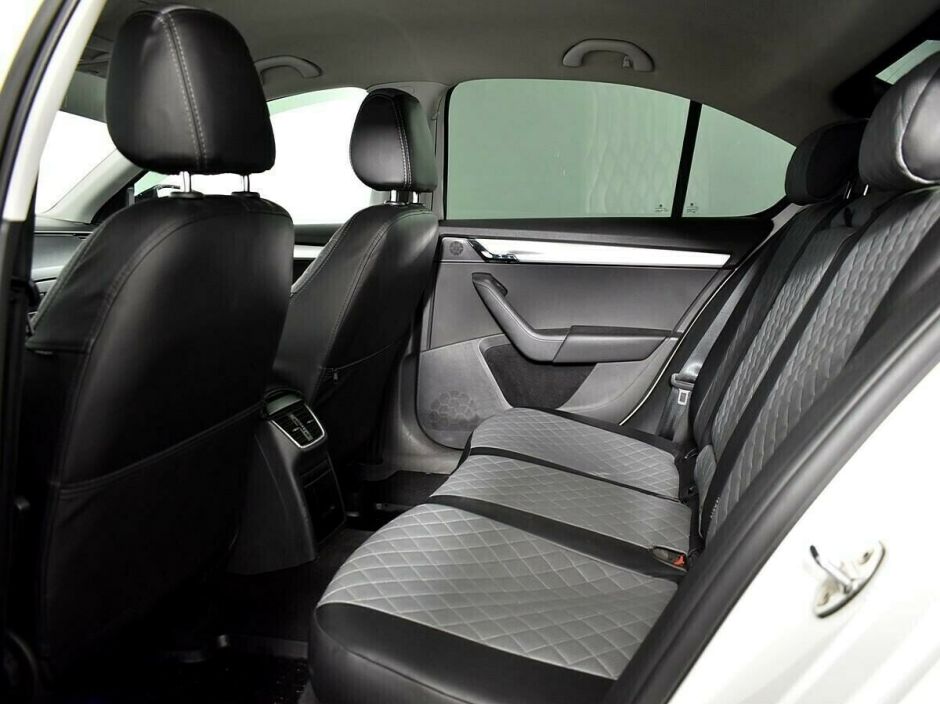 Skoda Octavia 1.8 РКПП, 2016, 83 000 км фото 6