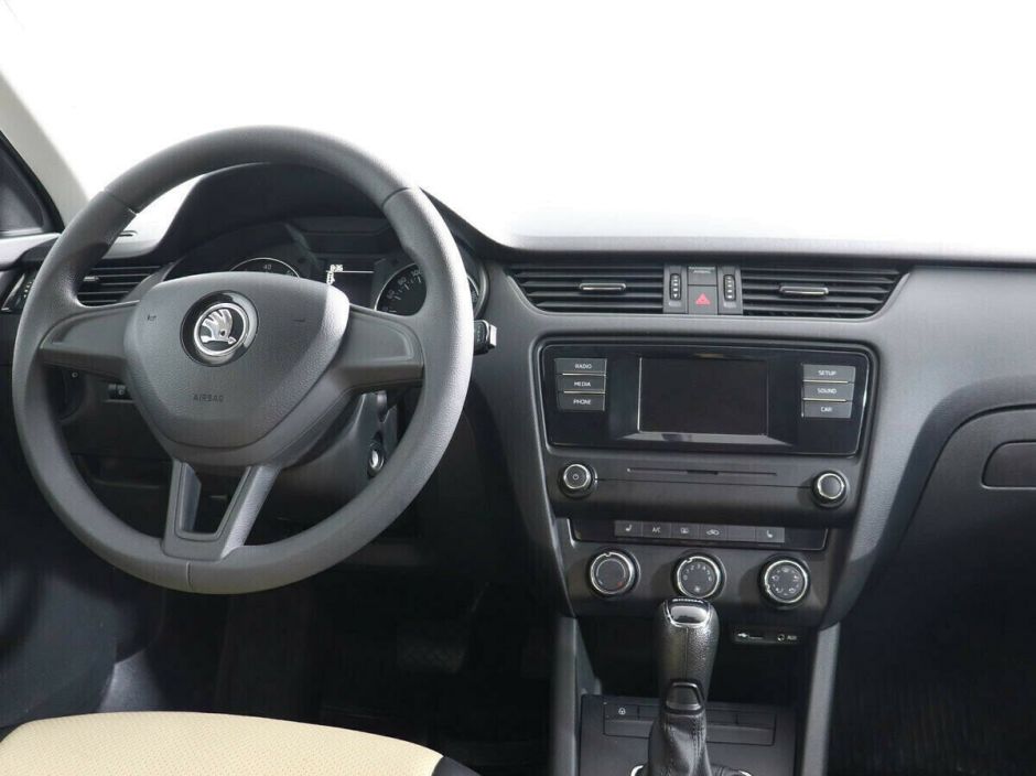 Skoda Octavia 1.6 АКПП, 2016, 91 000 км фото 6