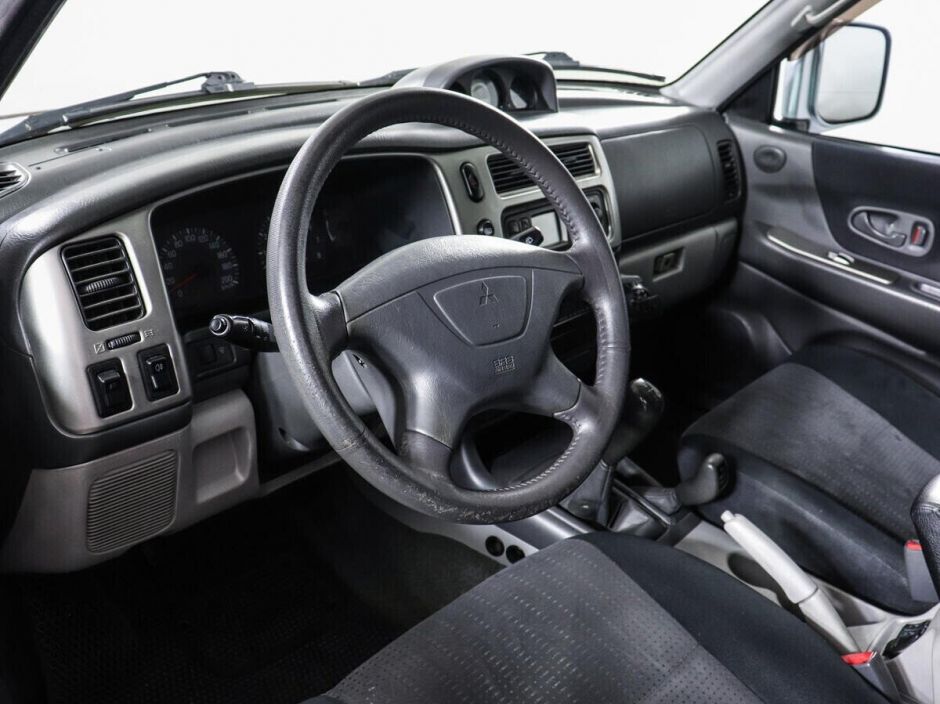Mitsubishi Pajero Sport 3.0 АКПП, 2004, 233 000 км фото 5