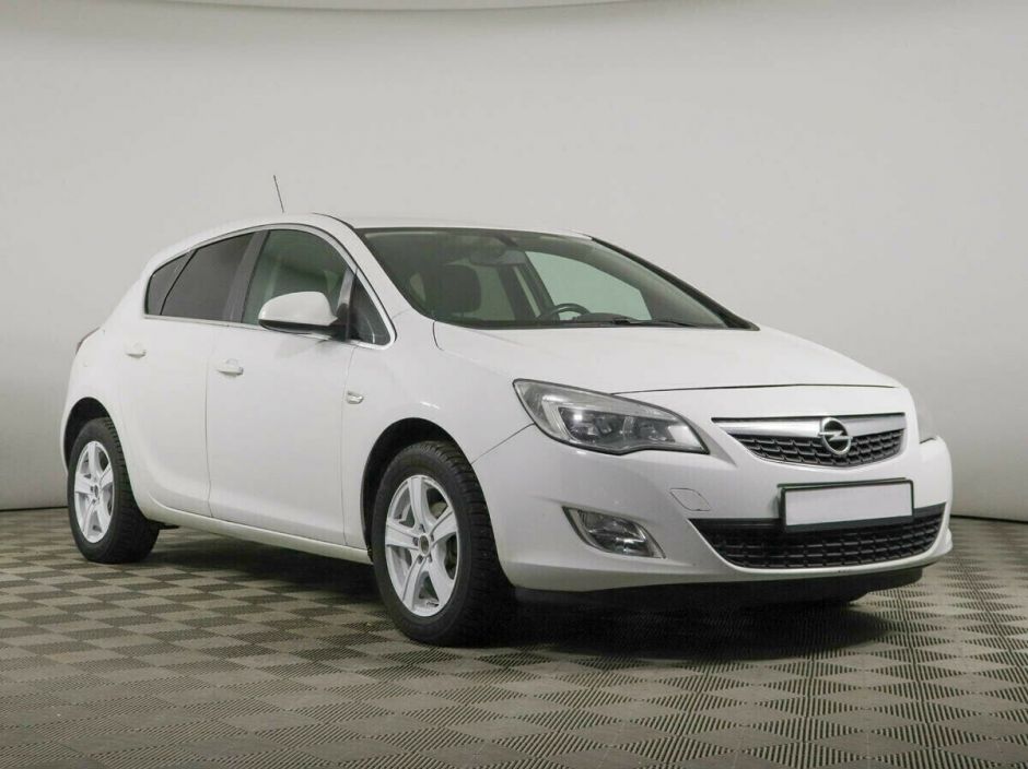 Opel Astra 1.4 АКПП, 2012, 141 000 км фото 2