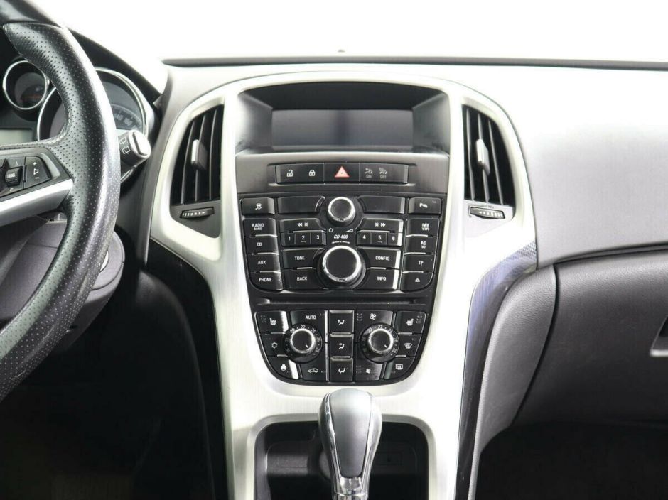 Opel Astra 1.4 АКПП, 2012, 131 000 км фото 5