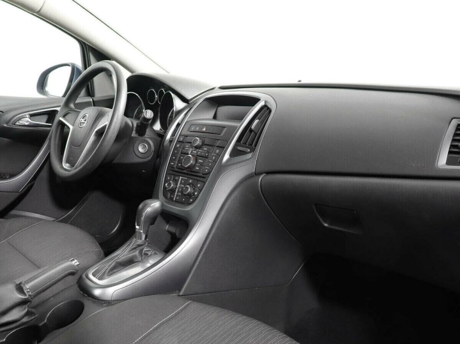 Opel Astra 1.6 АКПП, 2012, 142 000 км фото 7