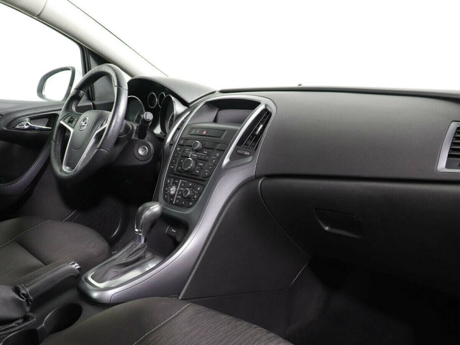 Opel Astra 1.6 АКПП, 2014, 108 000 км фото 6