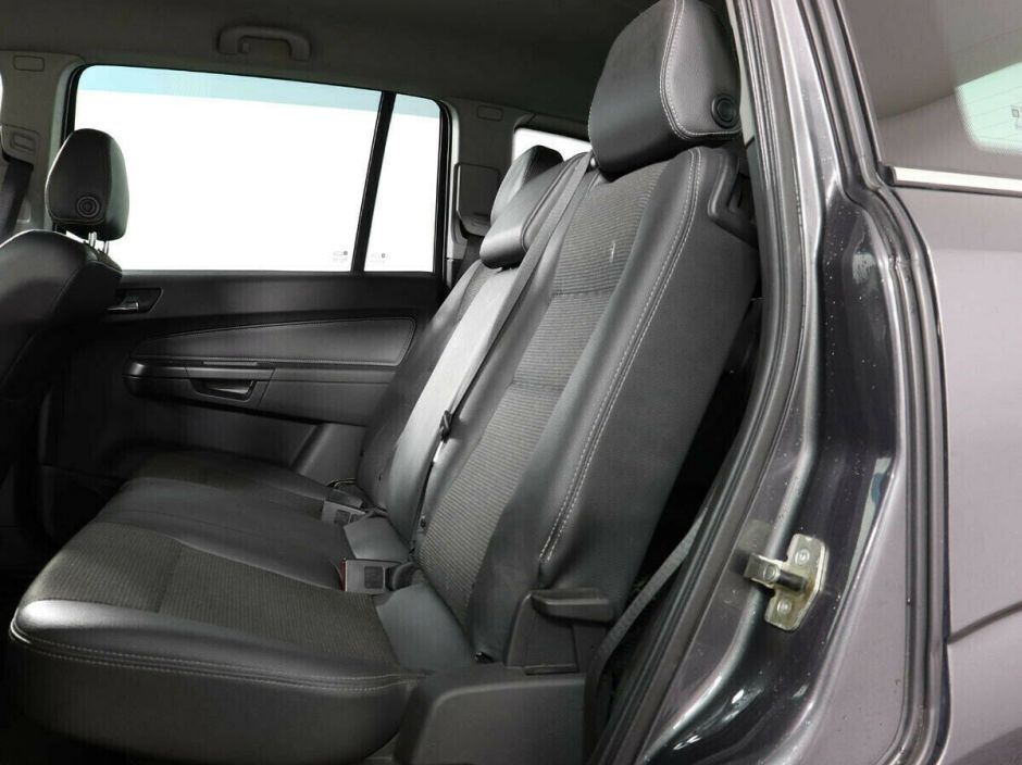 Opel Zafira 1.8 МКПП, 2011, 151 000 км фото 8