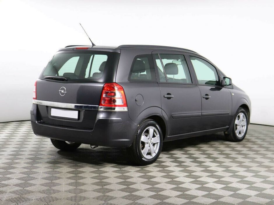 Opel Zafira 1.8 РКПП, 2012, 144 000 км фото 3