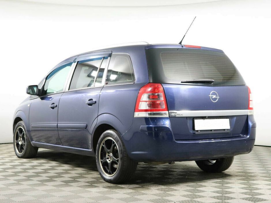 Opel Zafira 1.8 РКПП, 2013, 132 000 км фото 4