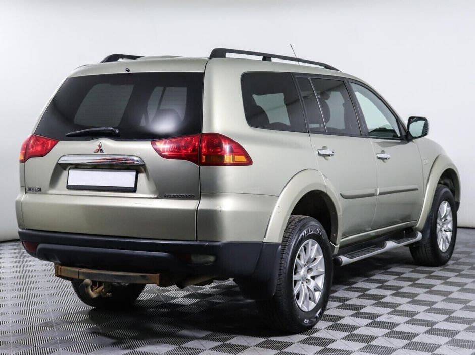 Mitsubishi Pajero Sport 2.5 АКПП, 2011, 143 000 км фото 4