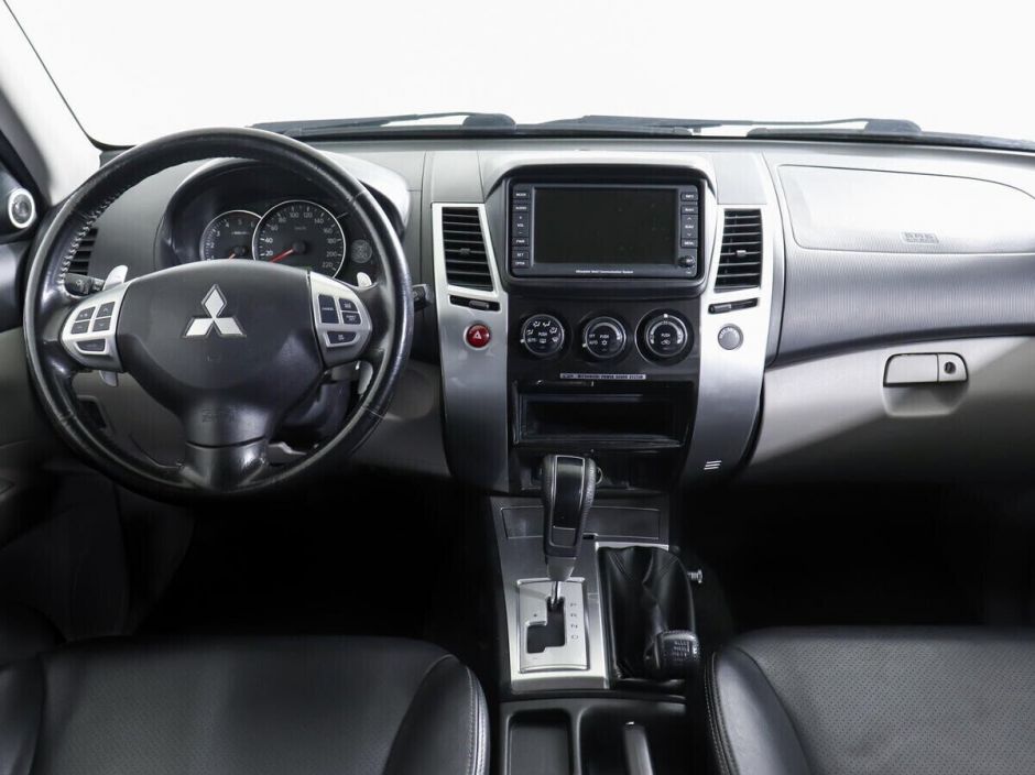 Mitsubishi Pajero Sport 2.5 АКПП, 2011, 143 000 км фото 6