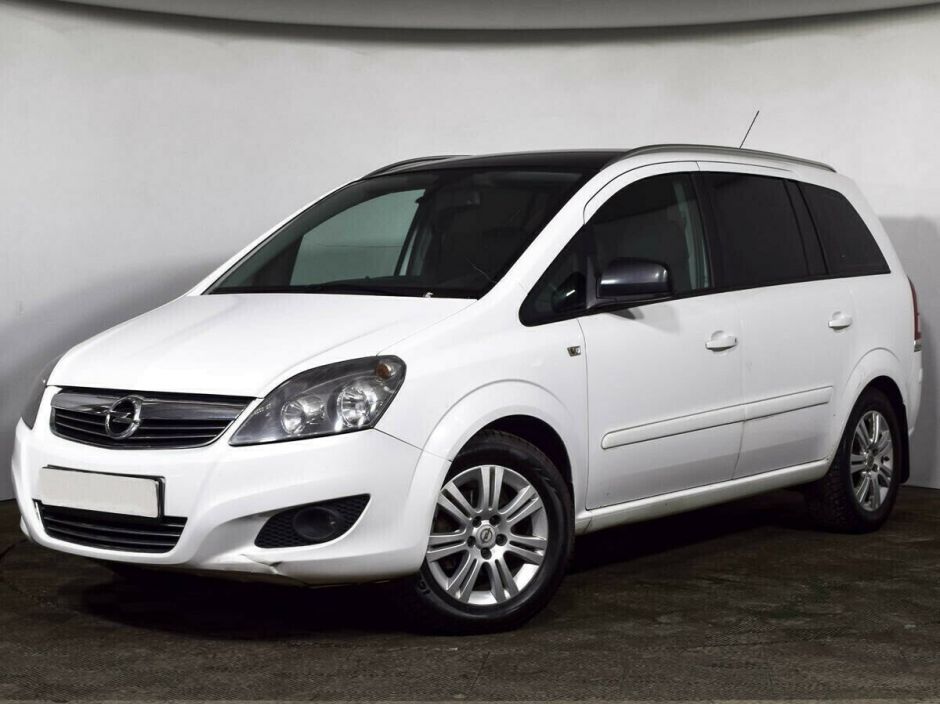 Opel Zafira 1.8 РКПП, 2013, 130 000 км фото 1