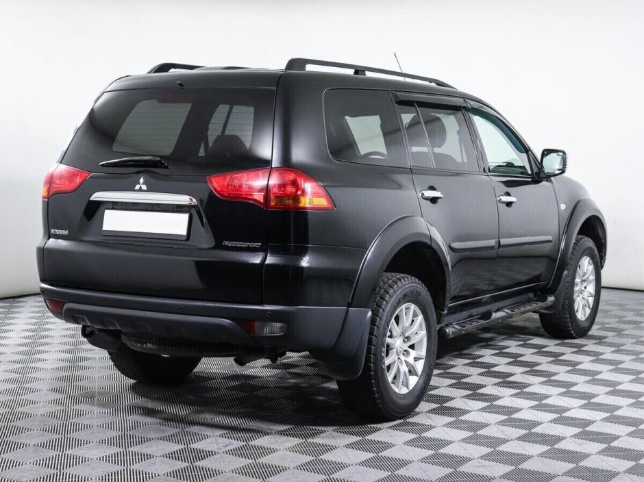 Mitsubishi Pajero Sport 2.5 АКПП, 2012, 141 000 км фото 2