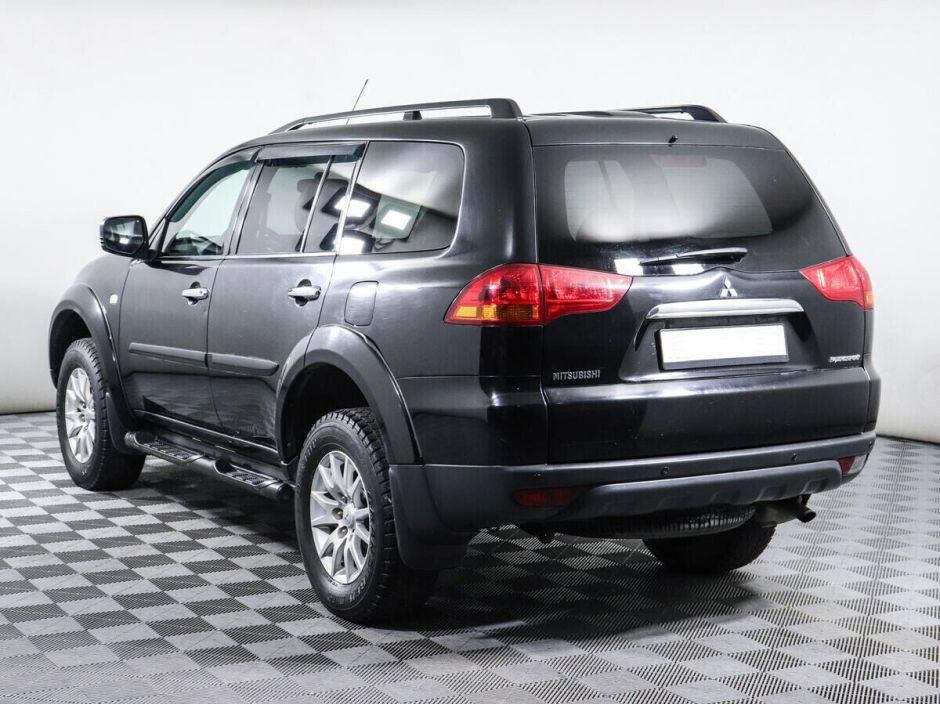 Mitsubishi Pajero Sport 2.5 АКПП, 2012, 141 000 км фото 4