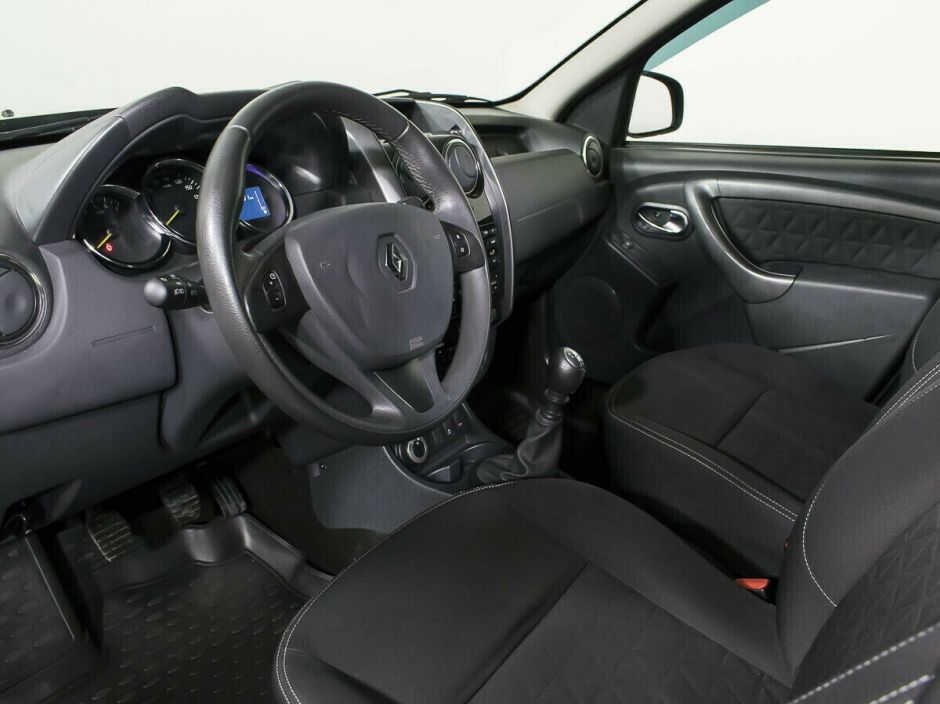 Renault Duster 1.6 МКПП, 2017, 86 000 км фото 11