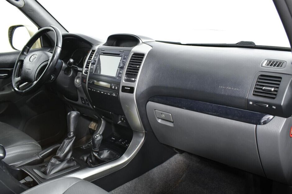 Toyota Land Cruiser Prado 4.0 АКПП, 2008, 188 000 км фото 7