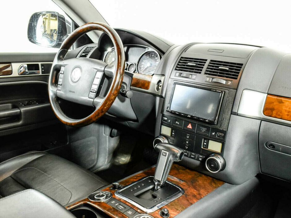 Volkswagen Touareg 3.6 АКПП, 2008, 190 000 км фото 6