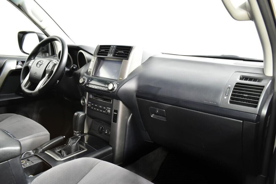 Toyota Land Cruiser Prado 3.0 АКПП, 2012, 138 000 км фото 8