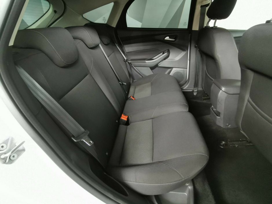 Ford Focus 1.6 РКПП, 2017, 75 000 км фото 9