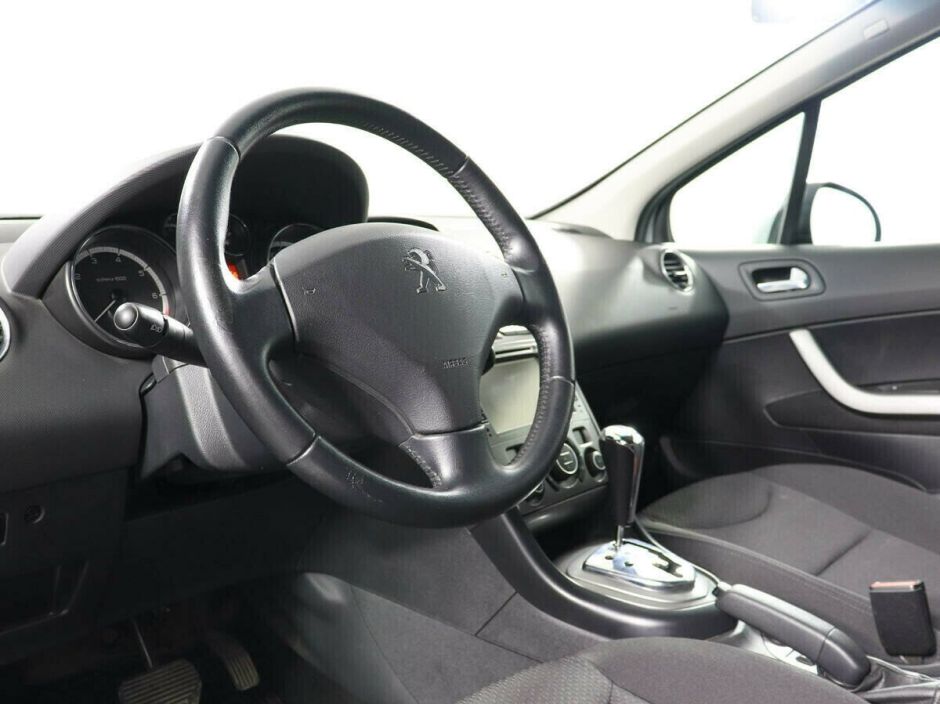Peugeot 408 1.6 АКПП, 2015, 100 000 км фото 5