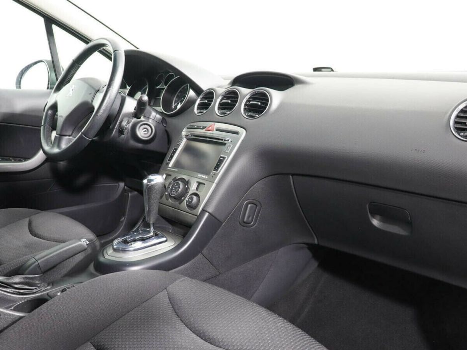 Peugeot 408 1.6 АКПП, 2015, 100 000 км фото 9