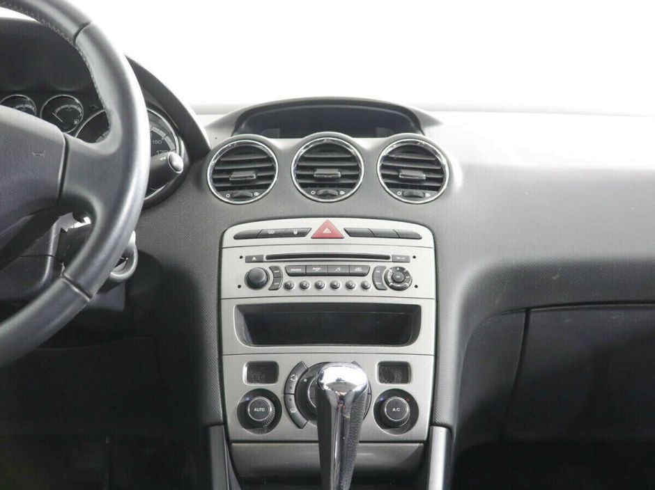 Peugeot 408 1.6 АКПП, 2013, 119 000 км фото 8