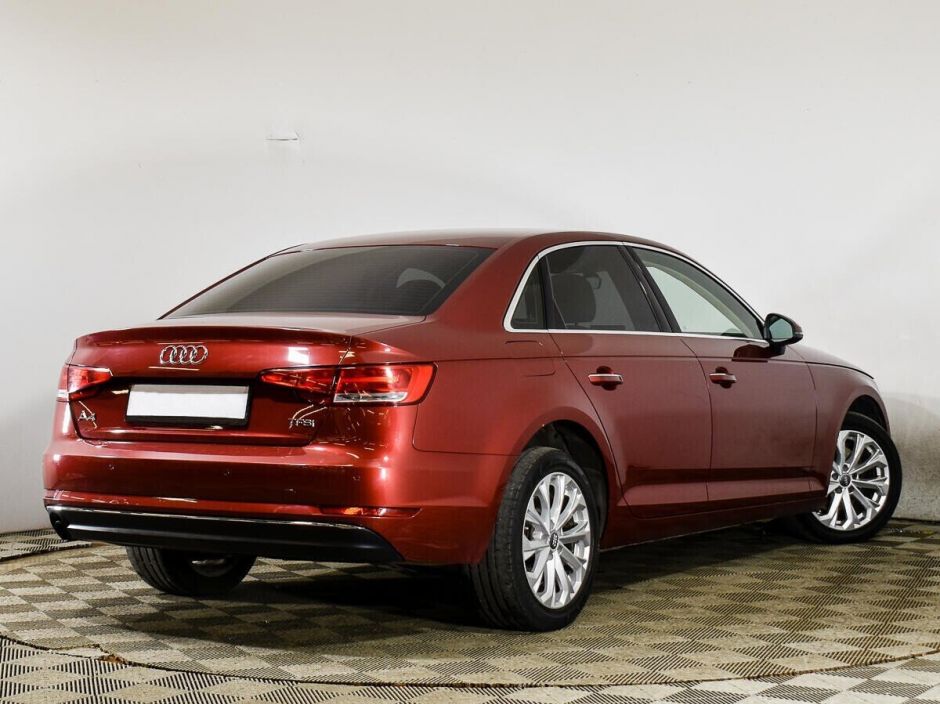 Audi A4 2.0 РКПП, 2015, 99 000 км фото 2