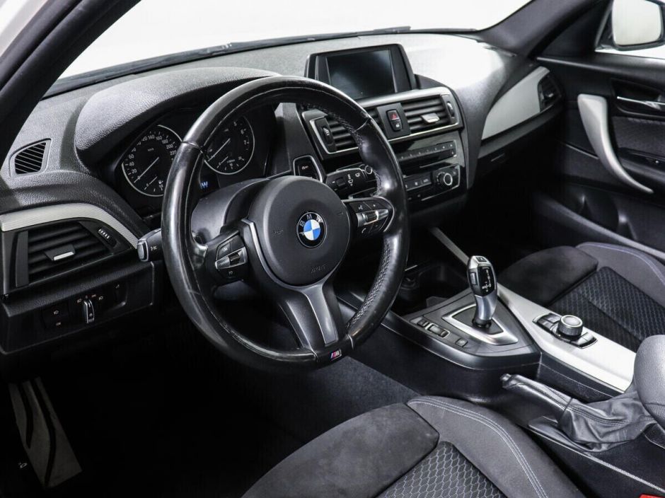 BMW 1 серии 1.5 АКПП, 2017, 71 000 км фото 5