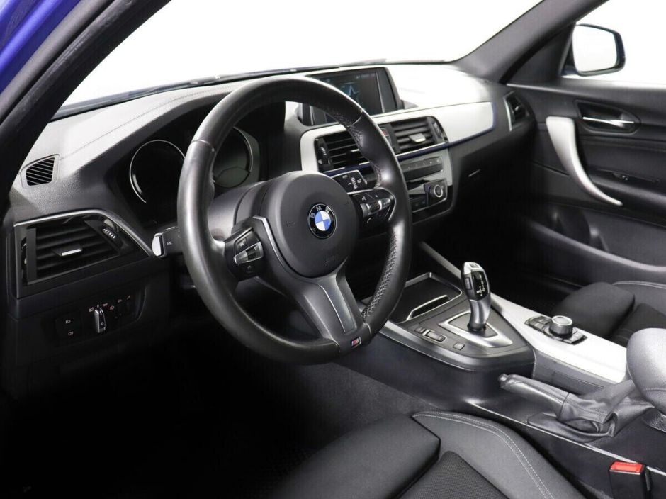 BMW 1 серии 1.5 АКПП, 2019, 56 000 км фото 5