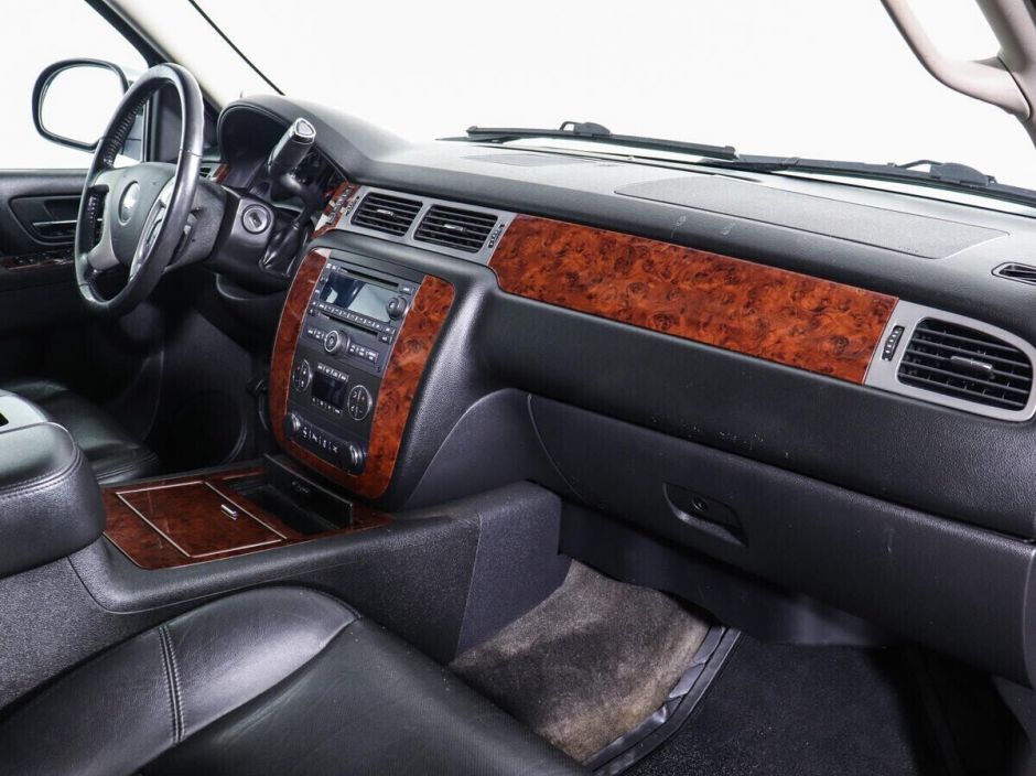 Chevrolet Tahoe 5.3 АКПП, 2012, 140 000 км фото 8