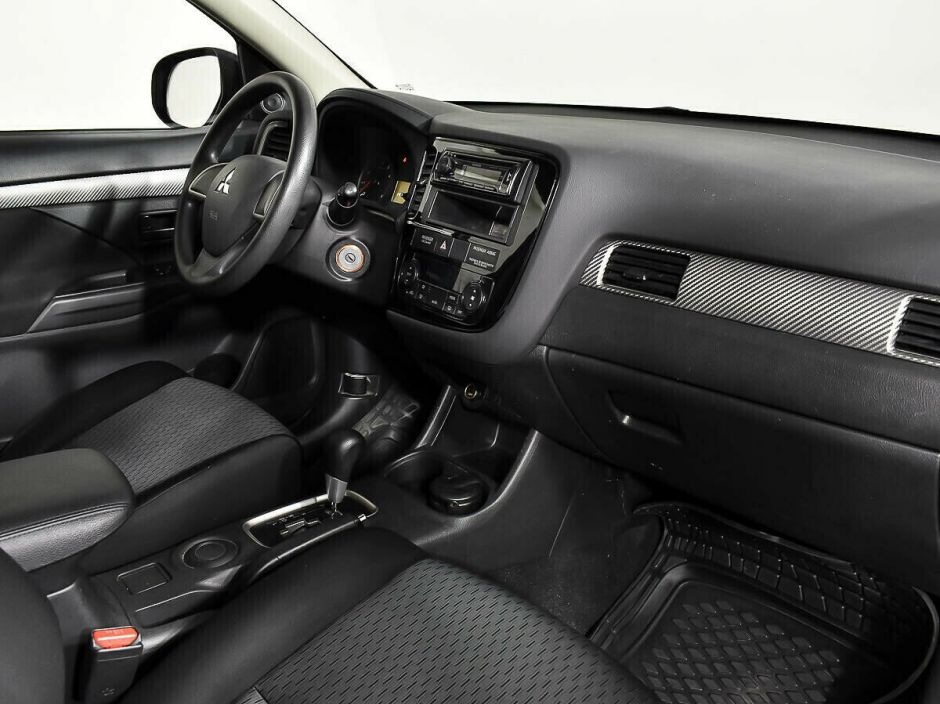 Mitsubishi Outlander 2.0 CVT, 2015, 107 000 км фото 5
