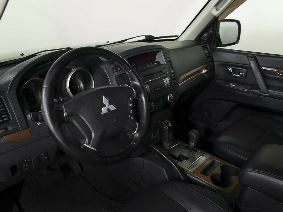Mitsubishi Pajero 3.0 АКПП, 2008, 187 000 км фото 7