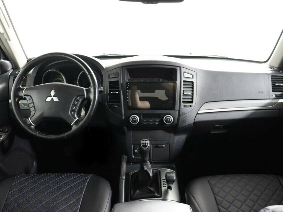 Mitsubishi Pajero 3.2 МКПП, 2007, 203 000 км фото 9